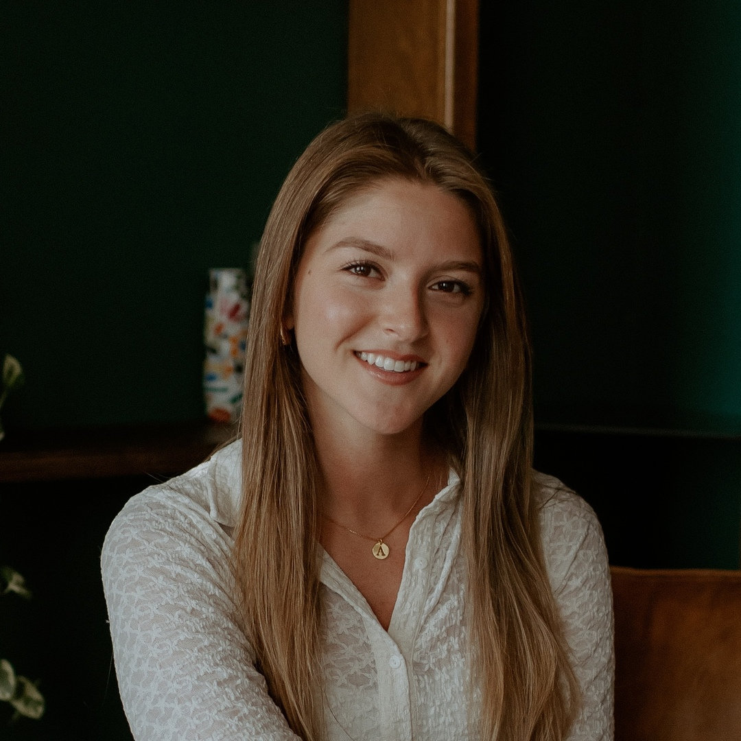 About Amber Petisce, LLMSW | Sieradzki & Associates
